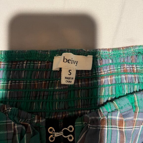 Beivy small plaid crop top - Picture 6 of 8